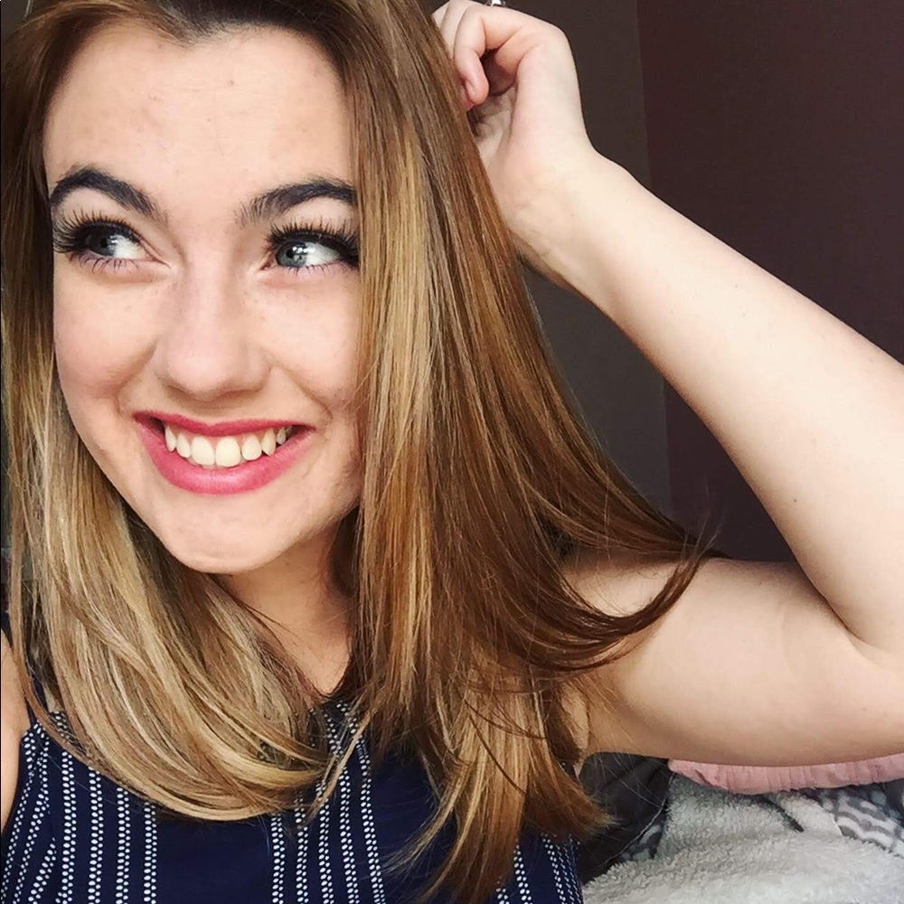 Meet your Posher, Ash